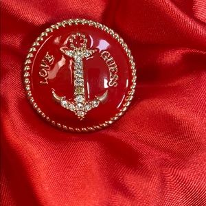 GORGEOUS VINTAGE GUESS RING SIZE 7